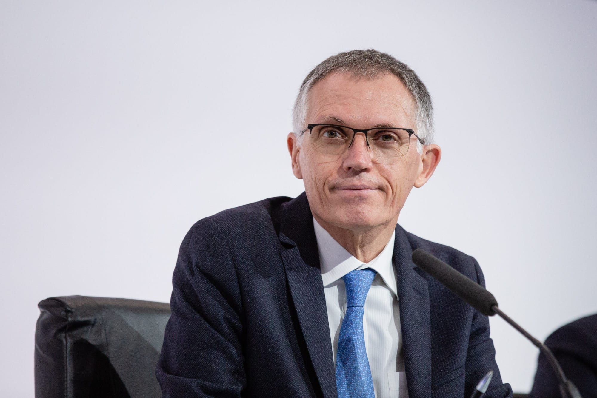 Stellantis CEO Carlos Tavares Faces Challenges in Automotive Industry