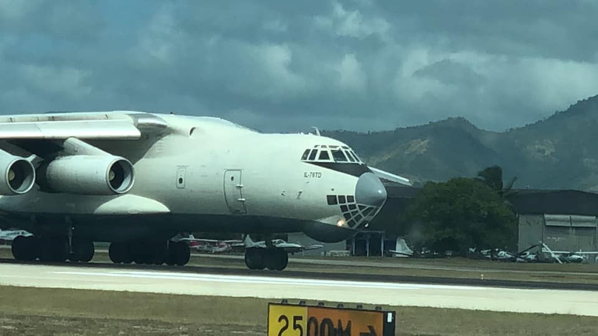 Cargo Plane Departures from Syria Signal Increased Operations to Libya