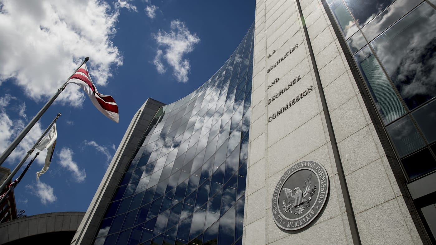 Trump Nominates Cryptocurrency Advocate Paul Atkins as SEC Chair