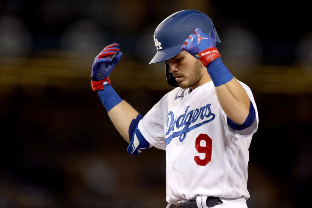 Reds Secure Infielder Lux in Trade with Dodgers