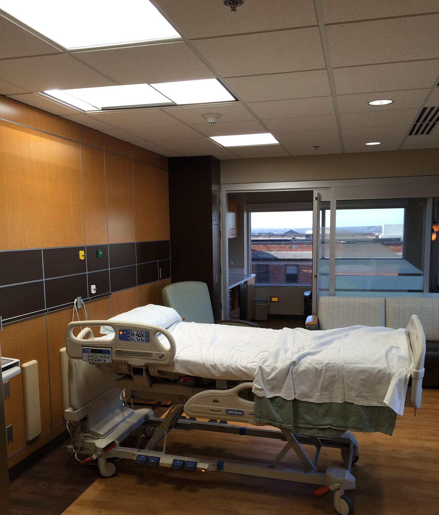 Unprecedented Tuberculosis Surge in Kansas Raises National Health Concerns