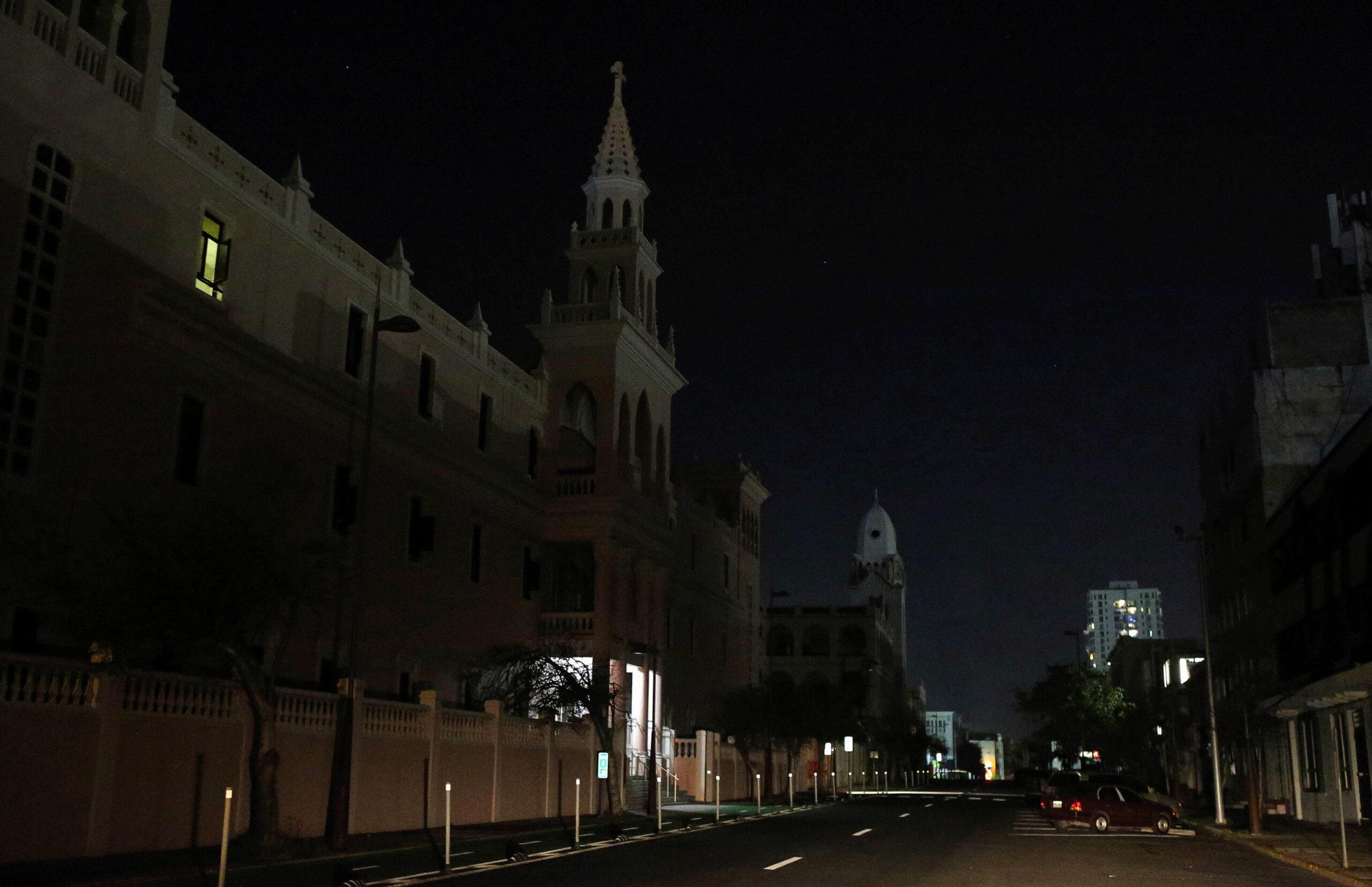 Puerto Rico Experiences Widespread Power Outage