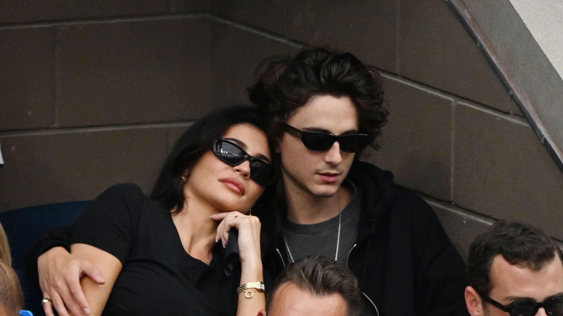 Chalamet’s Musical Homage on SNL Draws Comparisons