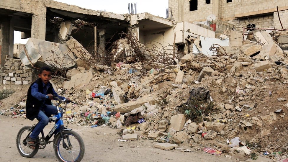 US Military Conducts Airstrikes Against Houthi Positions in Yemen