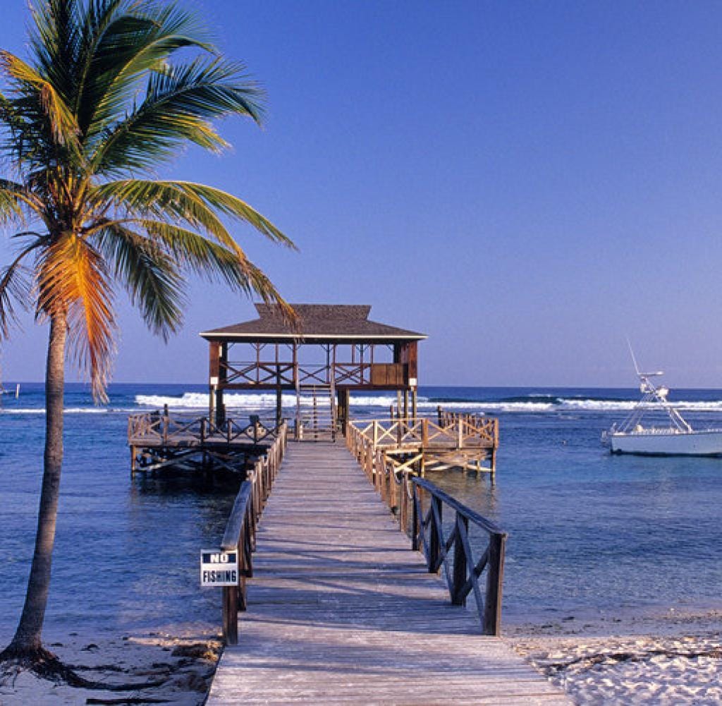 Major Earthquake Jolts Caribbean Near Cayman Islands