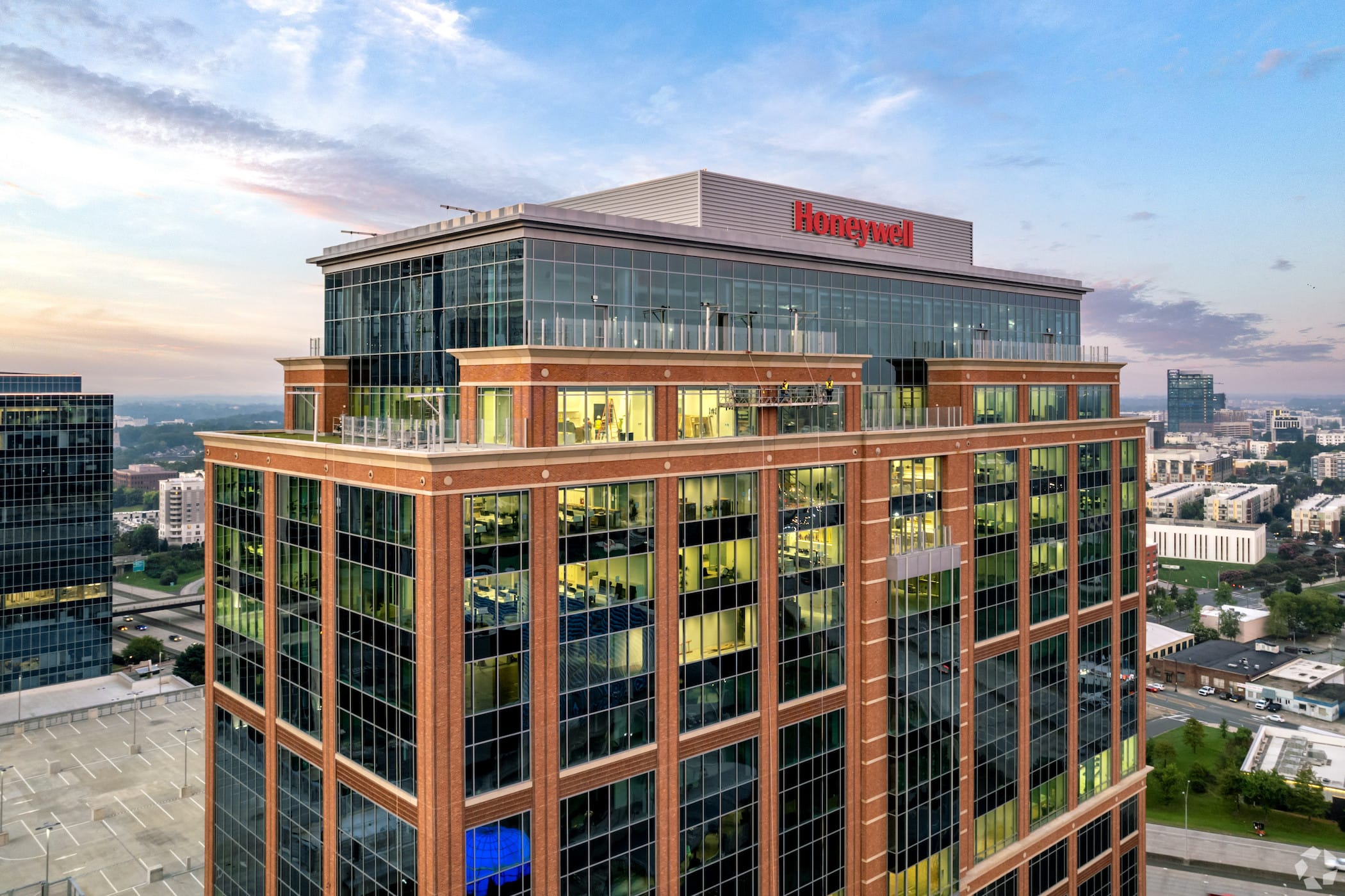 Honeywell to Restructure into Three Independent Entities