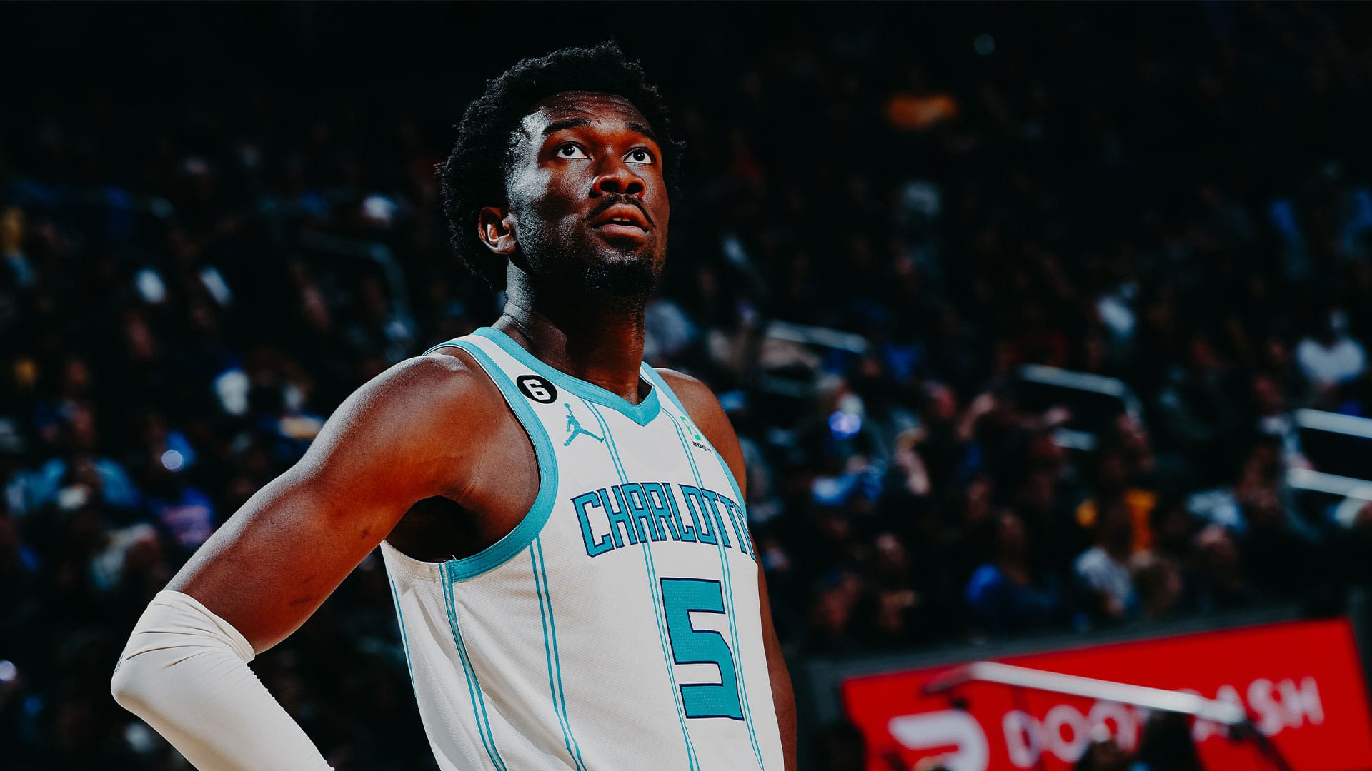 Lakers’ Rescinded Trade for Mark Williams Shakes NBA Community