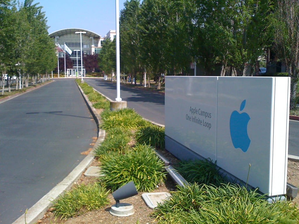 Court Critiques Apple’s Compliance with Antitrust Mandates