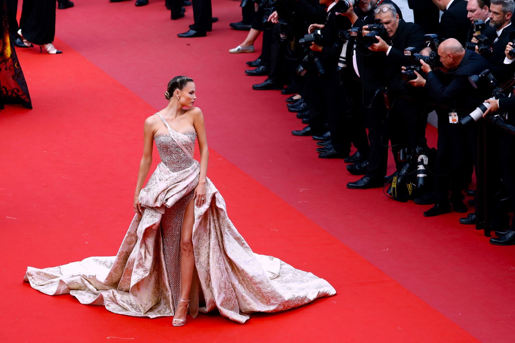 Iran Calls on French Envoy Amid Diplomatic Tensions Over Cannes Comments