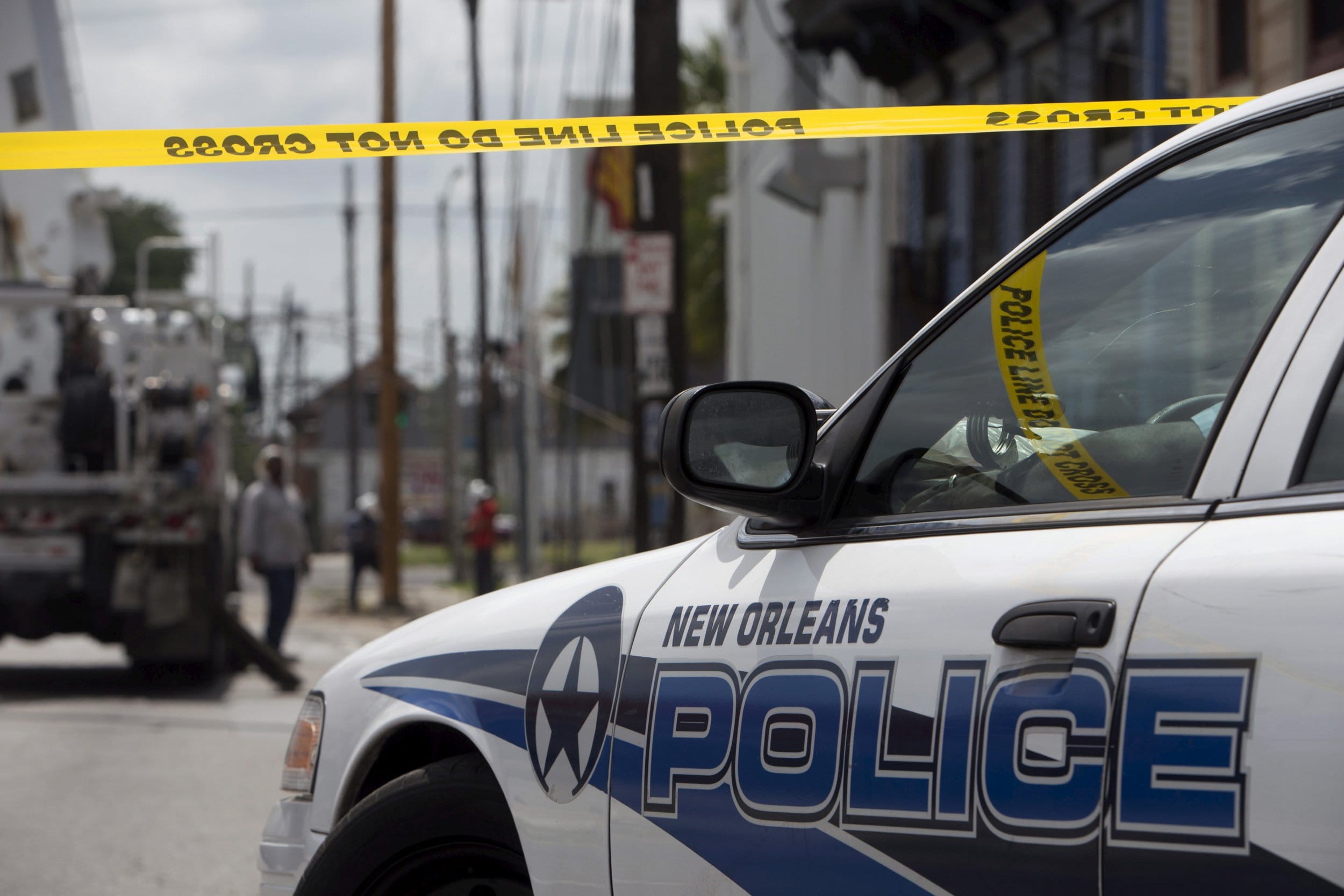 Ongoing Manhunt for Two Escapees in New Orleans